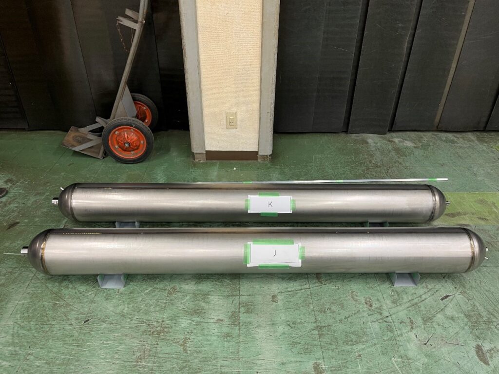 6-4チタン合金製タンクの画像。