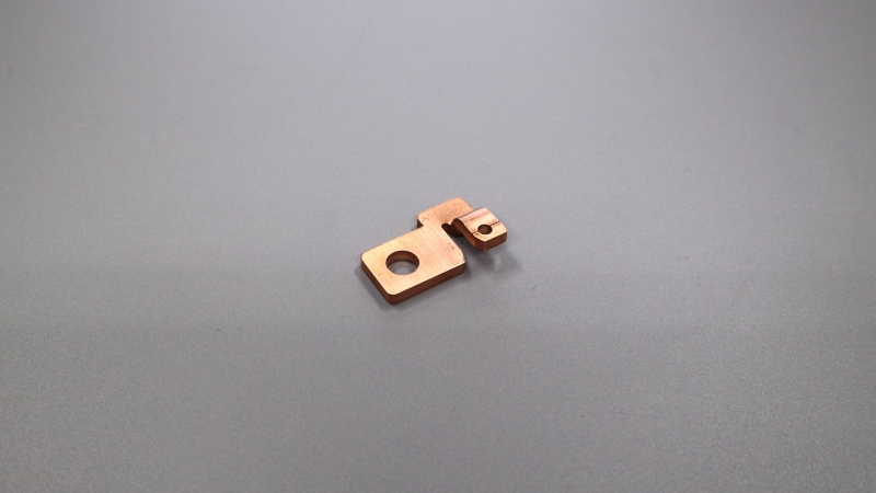 無酸素銅製のバスバー（ブスバー）